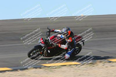 media/Nov-12-2023-SoCal Trackdays (Sun) [[5d1fba4e7d]]/Bowl (930am)/